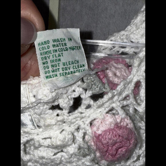 Coleen’s Collectibles Hand Knitted Y2K Vintage Rose Floral Blouse Small - Picture 9 of 15